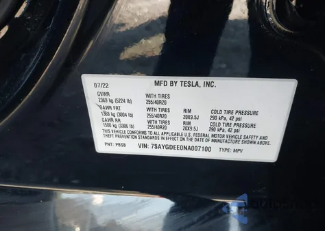 2022 Tesla Model Y Long Range Dual Motor All-Wheel Drive z USA, uszkodzony, nr VIN 7SAYGDEE0NA007100